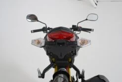 R&G LP0137BK Kentekenplaathouder KYMCO K-PIPE 125